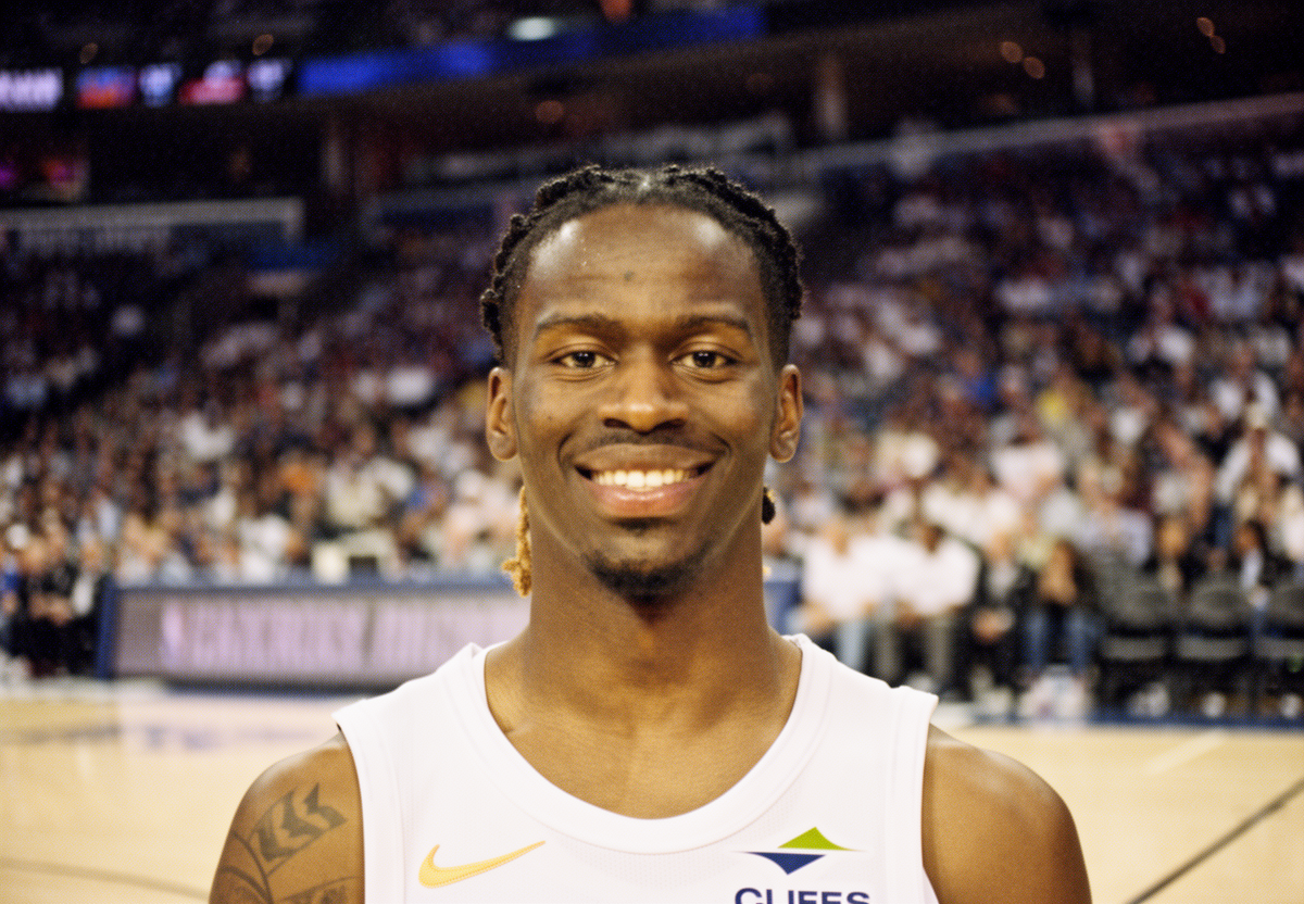 篮球盘口分析 - 篮球博彩 - 深度解析 NBA 合同中的「完全相互选项」：保障性与战略弹性的平衡术